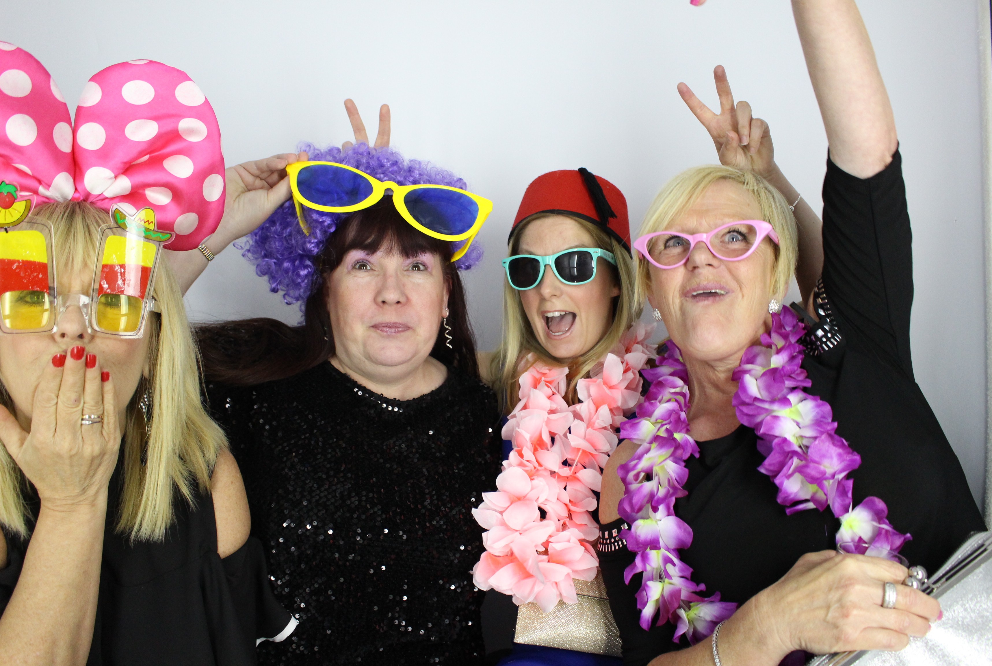 60th Birthday Diana  | View more photos from the event at gallery.myphotoboothexperience.co.uk/u/MyPhotoBoothExperienceLtd/60th-Birthday-Diana